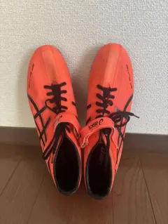 asics スパイクシューズ オレンジ