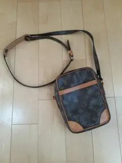 ジャンク品 ルイヴィトン ショルダーバッグ ダヌーブ