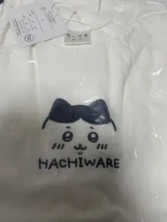 ちいかわ ハチワレ Tシャツ ハニーズ