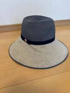 トプカピ❄️ネイビーとベージュの麦わら帽子