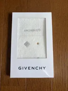 Givenchy ハンカチ
