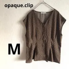 opaque.clip オペーク　ドット柄 Vネックノースリーブ　ベストブラウス