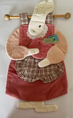 新品未使用トムオウルパッチワーク/うさぎ￼壁掛け