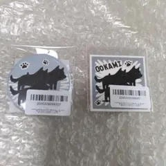 貼りまわれ！こいぬ　おおかみ　缶バッジ/ステッカーセット