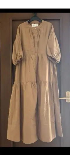 ロングワンピース 半袖 ブラウン