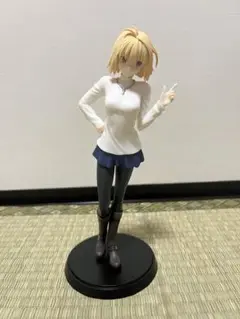 【箱傷みあり】 アルクェイドブリュンスタッド フィギュア アルクェイド 月姫