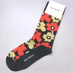 マリメッコ ソックス ウニッコ柄 レッド＆ベージュ×ブラックm7364