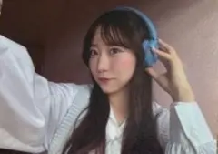 Item thumbnail for item f4ab3bd3-0ef3-4eb3-81ec-32b6341ec47c