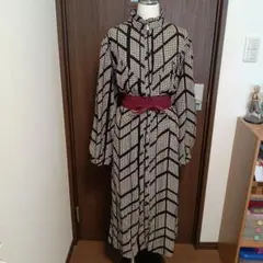 最終新品meridian昭和レトロ長袖ワンピースVintageベルト付き♡前全開