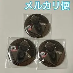 鬼滅の刃　ダイニング　お楽しみくじ　57mm缶バッジ　鱗滝左近次　３個セット