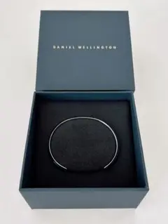 Item thumbnail for item 7706b5b8-2533-4eb8-a41d-c321b6d543bb