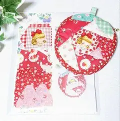 パッチワークキット♡いちごのポーチ♥マーガレット＆ソフィ☆松山敦子30's