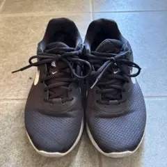 NIKE スニーカー　25cm ブラック