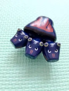 獣神ベコたち　フィギュア　青・ケルベコス　赤ベコ
