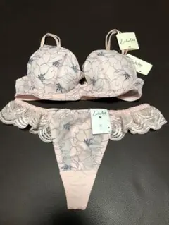 E65 ワコール ルルレア ブラジャー Tバック 薄ピンク