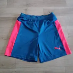 PUMA ナイキ　ハーフパンツ