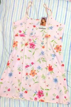 ★新品未使用☆花柄☆キャミソールワンピース☆ルームウェア☆リゾートウェア☆