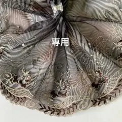 ゼブラ柄プリントお花刺繍チュールレース　1m　N-93