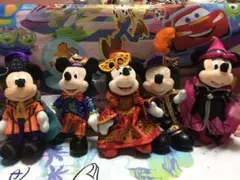 ディズニー ミッキーミニー ぬいぐるみバッジセット