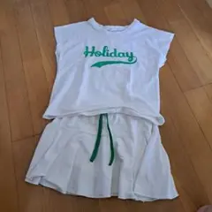 ホワイト Holiday Tシャツスカートセットアップ