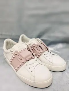 Valentino garavani ヴァレンティノ ガラバーニ スニーカー
