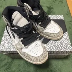 NIKE Air Jordan 1 Retro ホワイトセメント