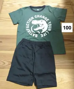 新品　半袖・ハーフパンツ　パジャマ　100　恐竜柄② 保育園　ルームウェア