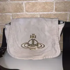 Vivienne Westwood キャンバス 金色 ブラック ベージュ セレブ