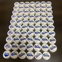 ファンタ　ペットボトルキャップ69個