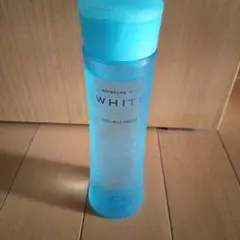 MOISTURE MILD WHITE COOL JELLY ESSENCE