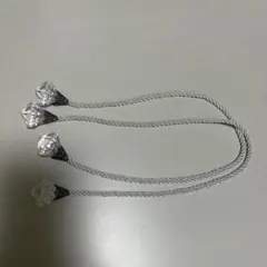 カーテンタッセル