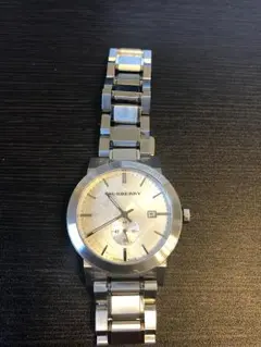 【値下げ中❗️】【極美品】　Burberry バーバリー【電池、ベルト交換済み】 11897691_1.jpg