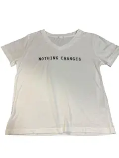 ホワイト Vネック Tシャツ NOTHING CHANGES
