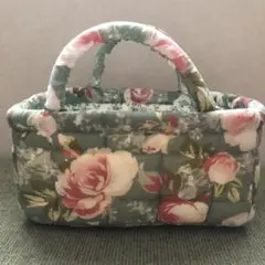 花柄キルティング グラニーバッグ