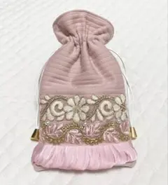 ハンドメイド　巾着　ポーチ　ヌビ　インド刺繍リボン　小物入れ　サニタリーポーチ