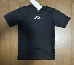 新品タグ付き★オークリー★Tシャツ