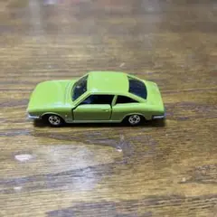 復刻20世紀名車トミカNO.10いすゞ117クーペ