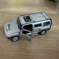 Hummer ミニカー シルバー 4ドア