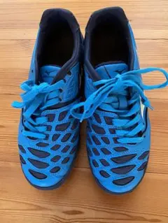ミズノインドア用、フットサル用シューズ