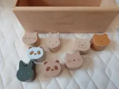LIEWOOD 木製動物形合わせおもちゃ 8個セット