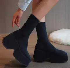 Item thumbnail for item b1404269-a003-42b0-949e-2a88f4818e22