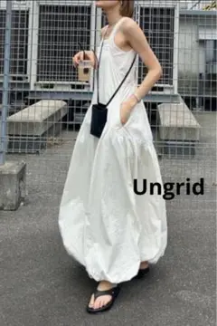 美品☆Ungrid バックデザインバルーンワンピース