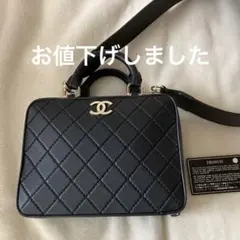 CHANELショルダーバッグ、クロスボディ