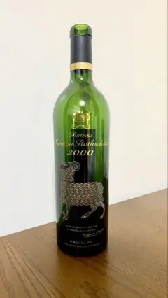 シャトームートン 2000年 記念ボトル 空き瓶 コルク付き 希少✨【空瓶】シャトー・ムートン・ロートシルト 2000 コルク付