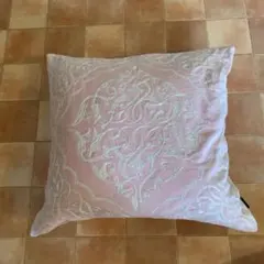 フランフラン 刺繍クッションカバー