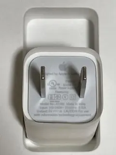 iPhone付属品 純正5WUSB新品未使用電源アダプタ