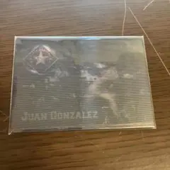 JUAN GONZALEZ MLBトレーディングカード レンチキュラー