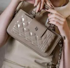 Riu Enamel quilting phone bag ショルダー