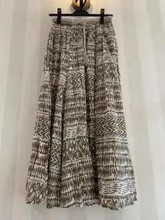 美品　Bonum インドトライバルプリントフレアスカート　ボナム