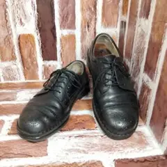 Finn Comfort（6.5）メダリオン　ストレートチップ　黒